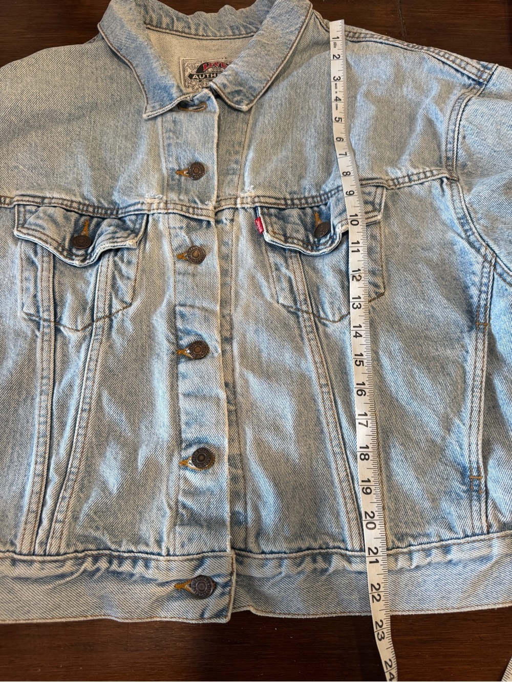 Levis Mens L Authentic Blue Denim Trucker Jean Jacket Faded Red Tag Short Y2K - Picture 3 of 15